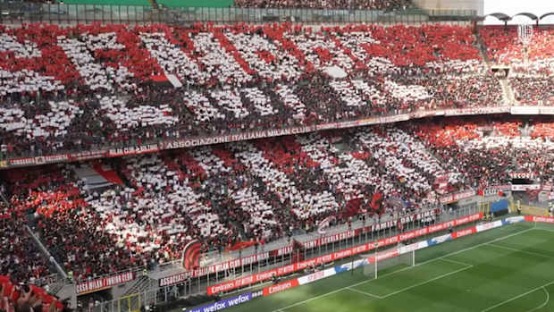 AC Milan: Spectacle in the stands